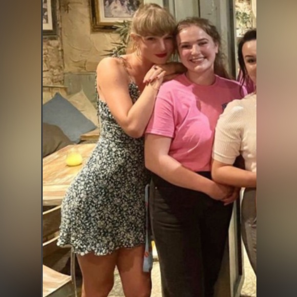 Reformation Dresses & Skirts - Reformation Esther Dress Shamrock ASO Taylor Swift